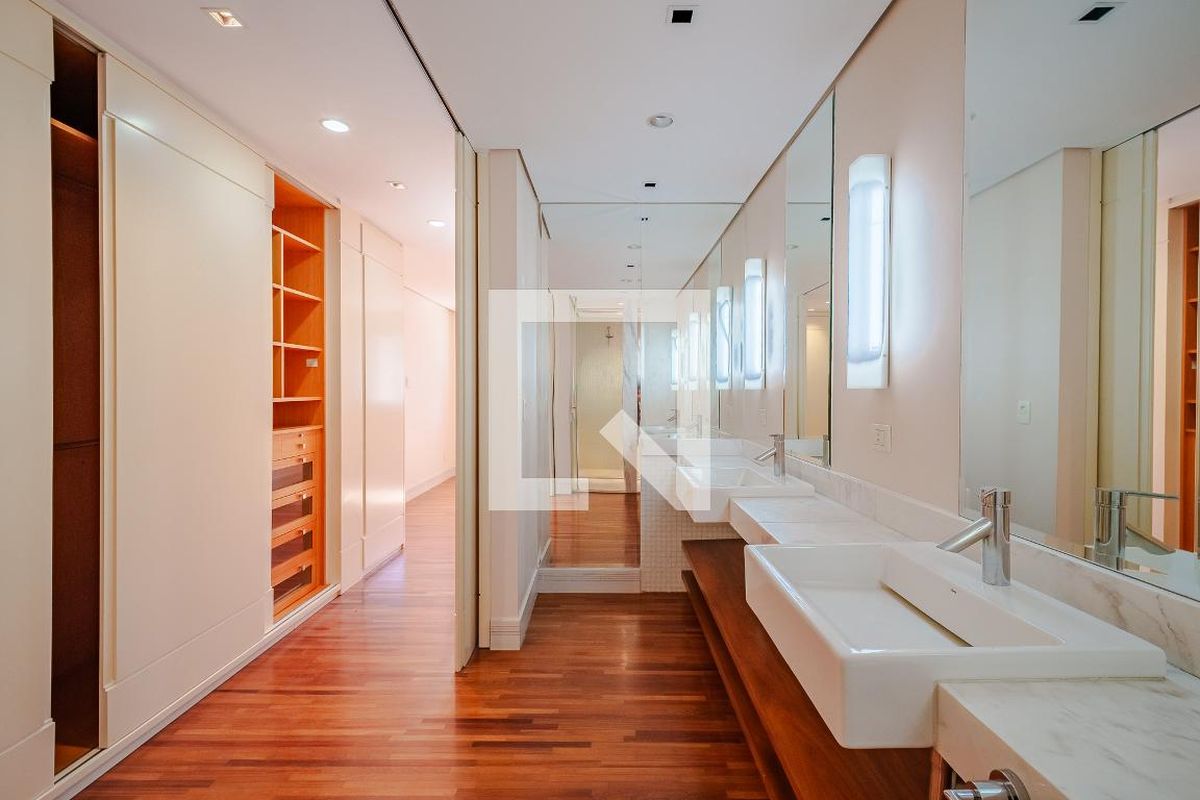Casa, 6 quartos, 458 m² - Foto 37