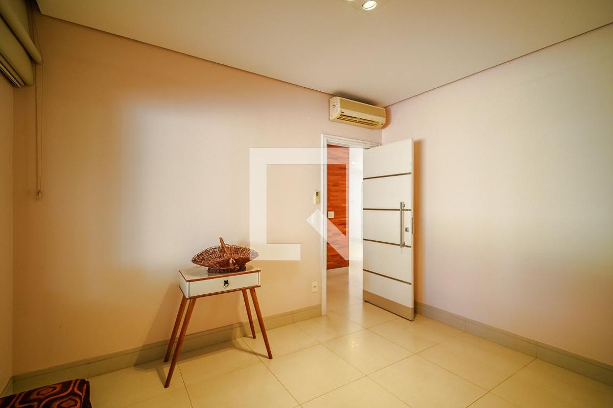 Casa, 6 quartos, 458 m² - Foto 19