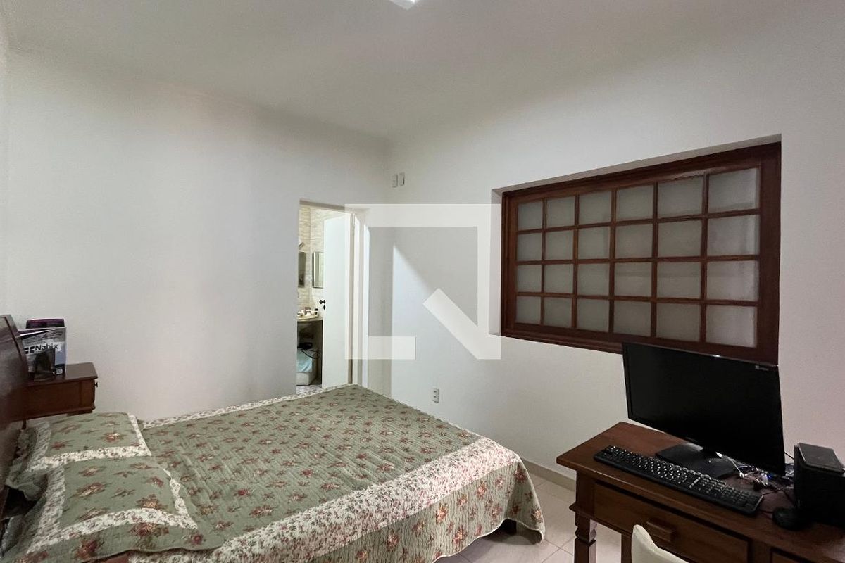 Casa à Venda - Jardim Chapadão, 5 Quartos,  382 m2 em , Campinas - sp | SoloBR