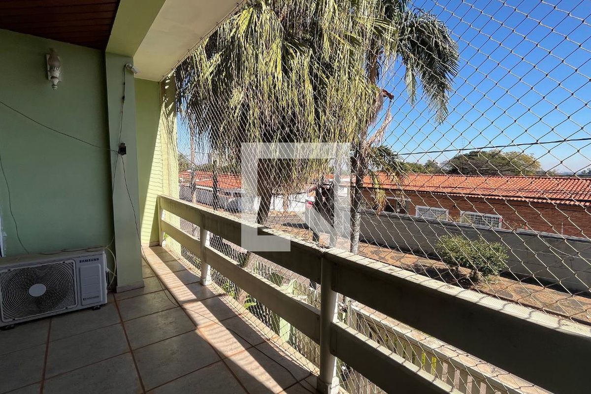 Casa à Venda - Jardim Chapadão, 5 Quartos,  382 m2 em , Campinas - sp | SoloBR