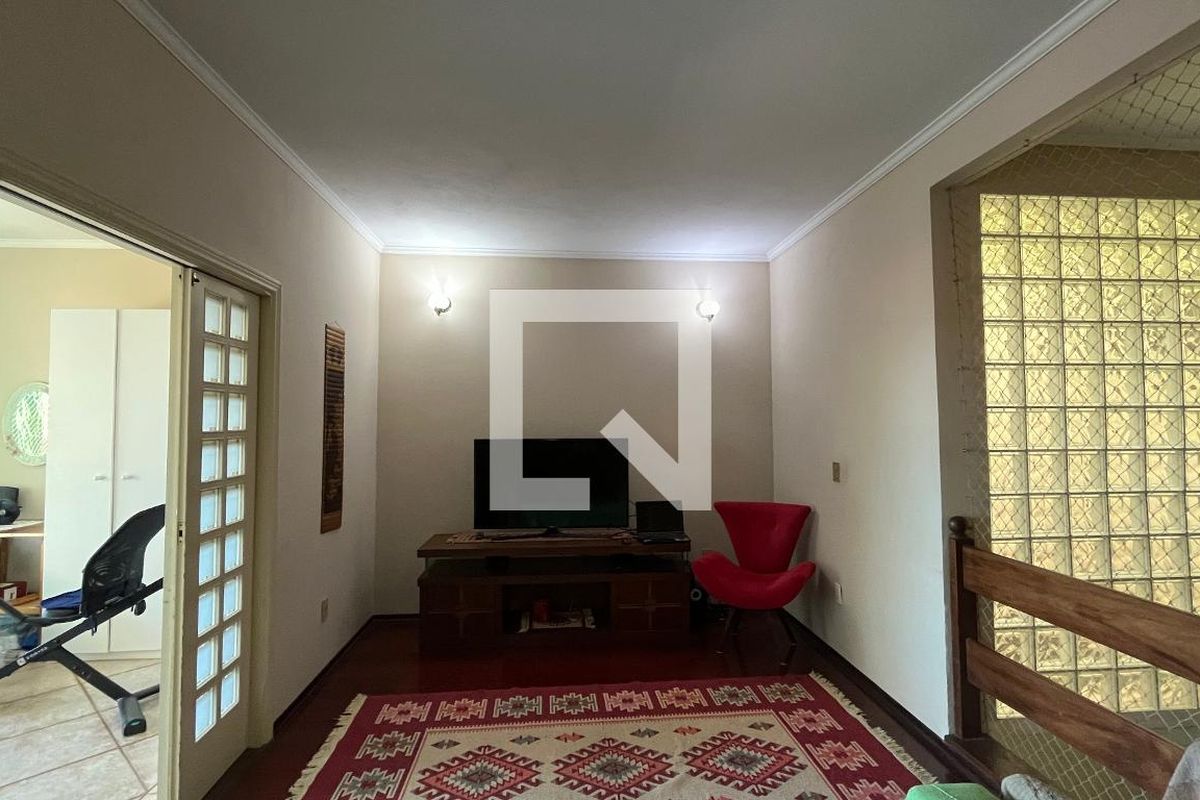 Casa à Venda - Jardim Chapadão, 5 Quartos,  382 m2 em , Campinas - sp | SoloBR