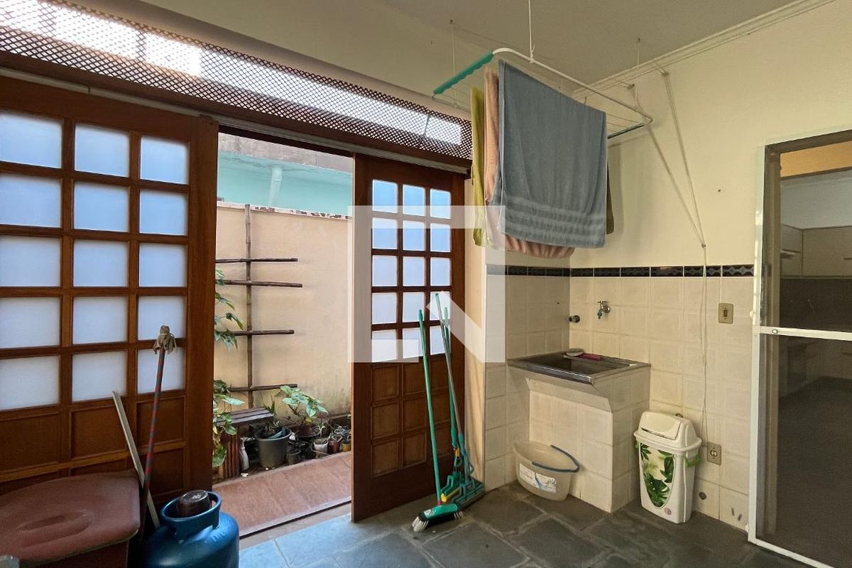 Casa à Venda - Jardim Chapadão, 5 Quartos,  382 m2 em , Campinas - sp | SoloBR