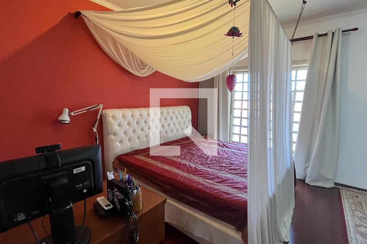 Casa à Venda - Jardim Chapadão, 5 Quartos,  382 m2 em , Campinas - sp | SoloBR