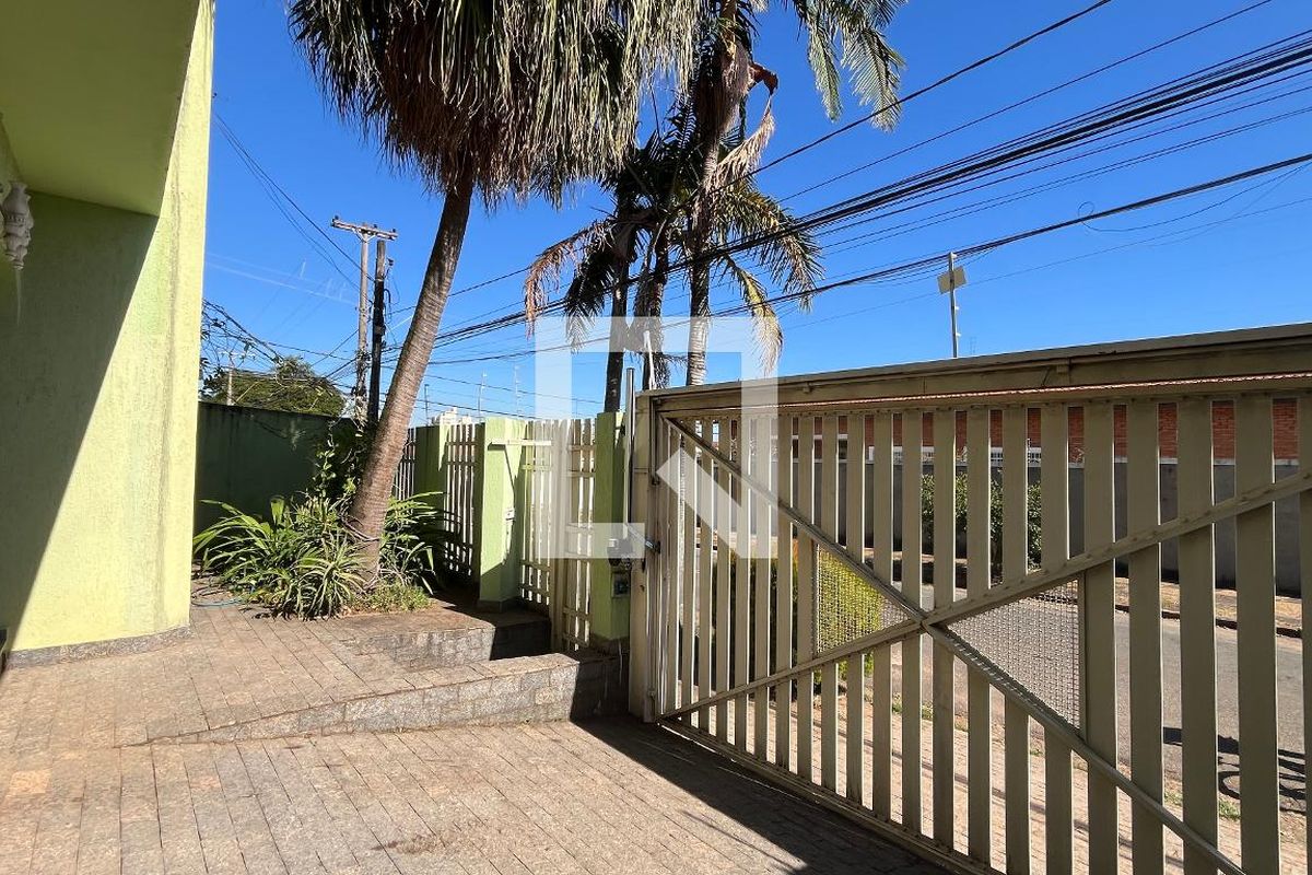 Casa à Venda - Jardim Chapadão, 5 Quartos,  382 m2 em , Campinas - sp | SoloBR