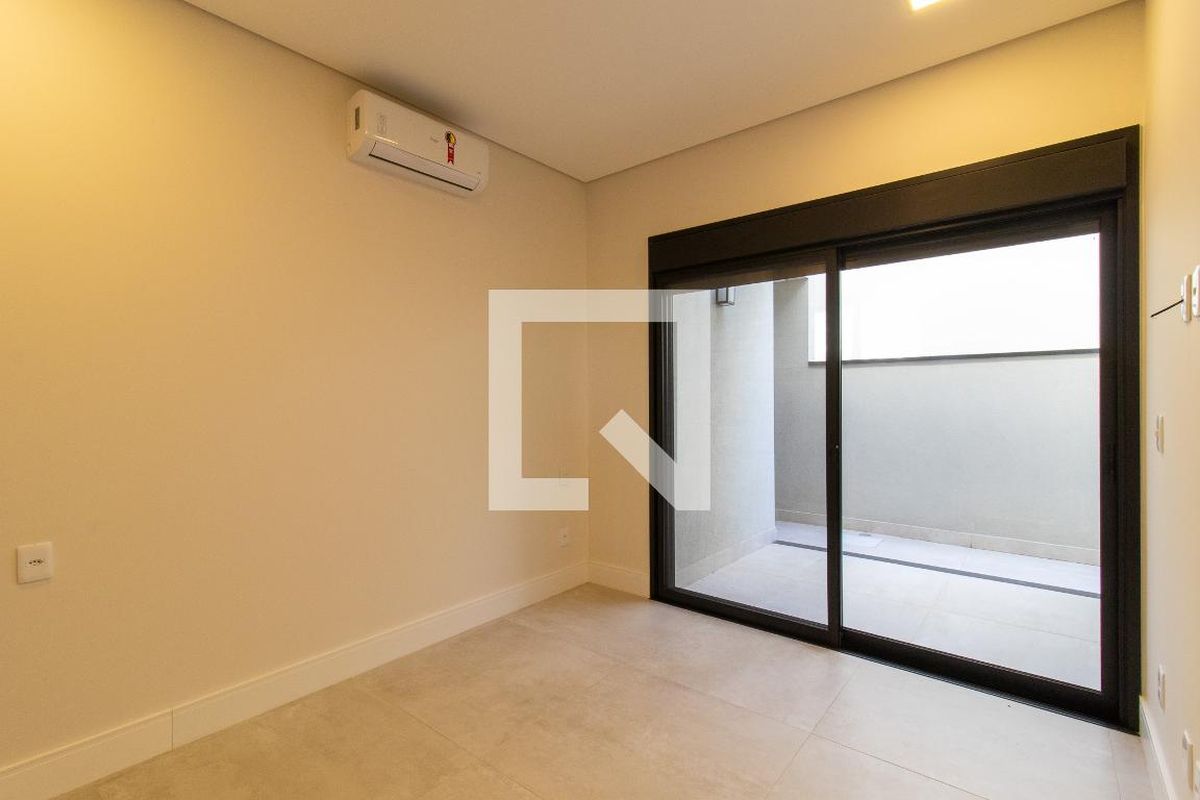 Casa à Venda - Res. Parque dos Alecrins, 4 Quartos,  285 m2 em , Campinas - sp | SoloBR
