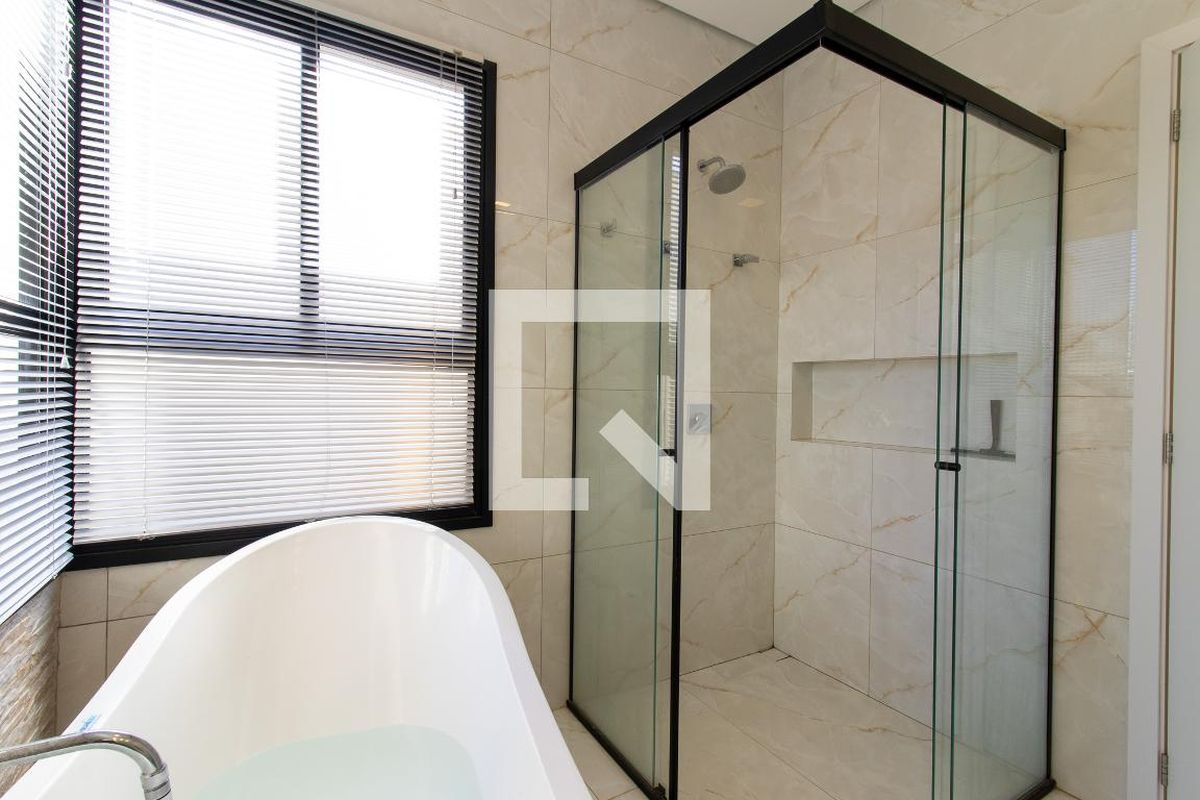 Casa à Venda - Res. Parque dos Alecrins, 4 Quartos,  285 m2 em , Campinas - sp | SoloBR