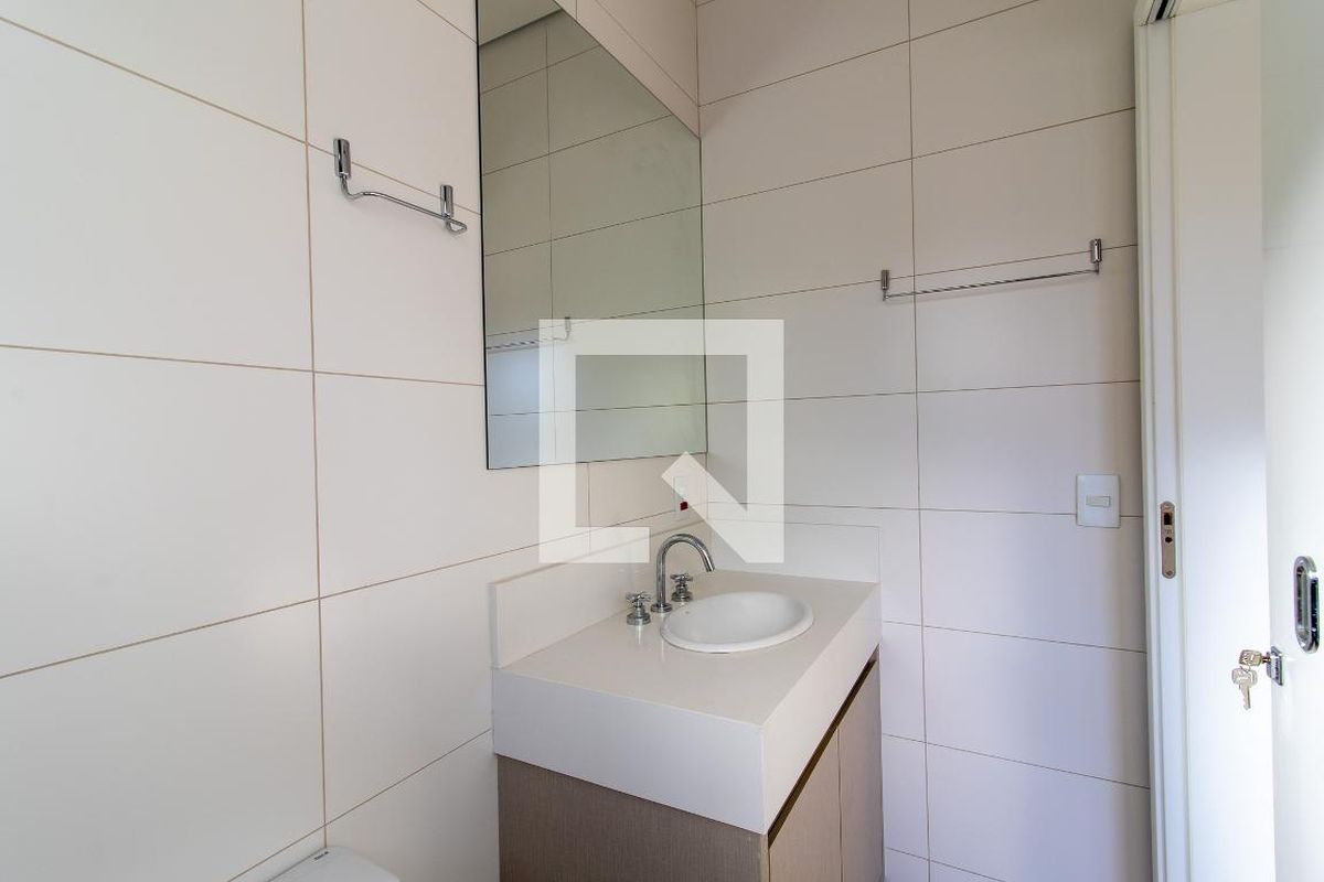 Casa à Venda - Res. Parque dos Alecrins, 4 Quartos,  285 m2 em , Campinas - sp | SoloBR