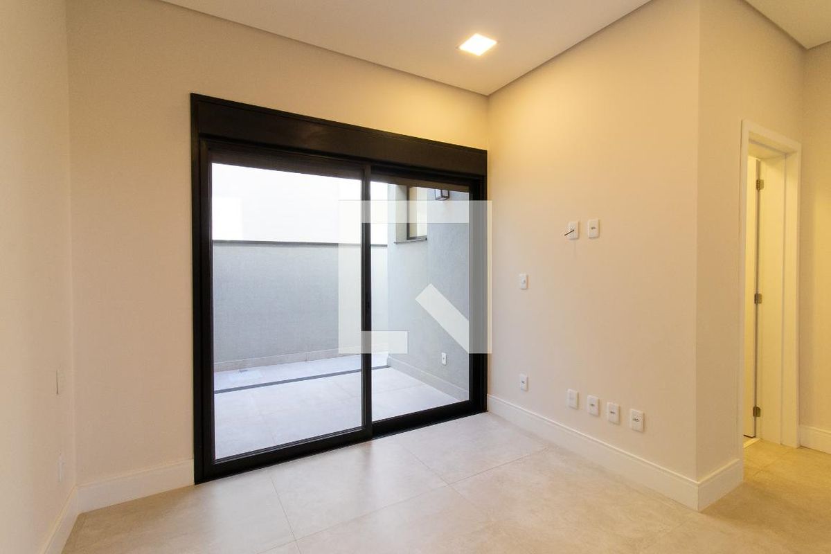 Casa à Venda - Res. Parque dos Alecrins, 4 Quartos,  285 m2 em , Campinas - sp | SoloBR