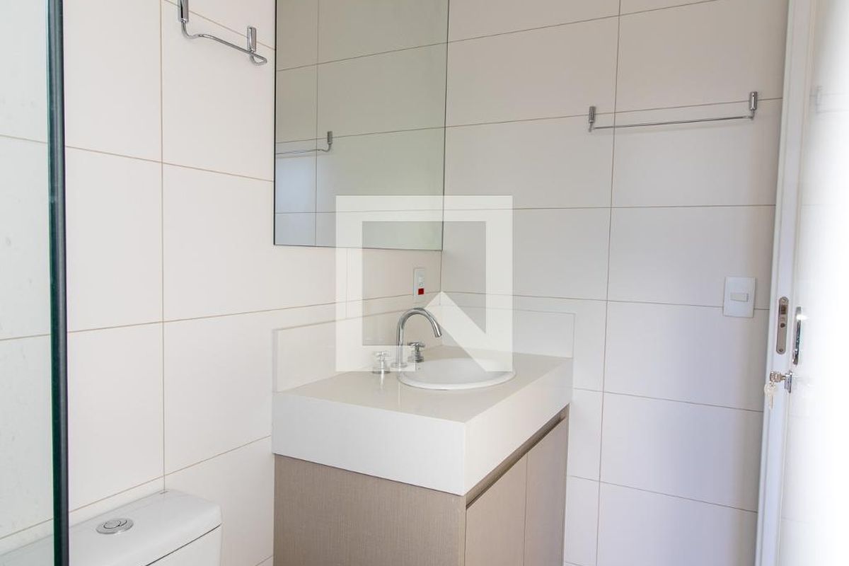 Casa à Venda - Res. Parque dos Alecrins, 4 Quartos,  285 m2 em , Campinas - sp | SoloBR
