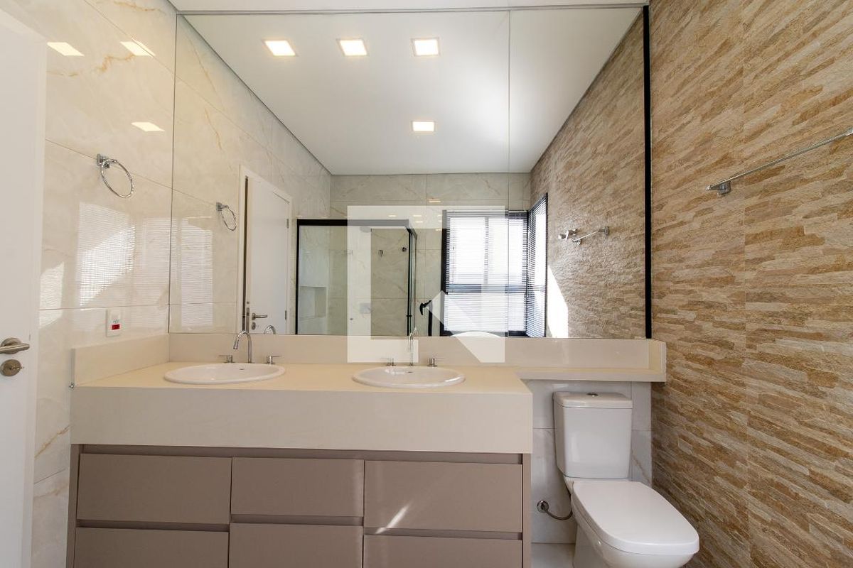 Casa à Venda - Res. Parque dos Alecrins, 4 Quartos,  285 m2 em , Campinas - sp | SoloBR