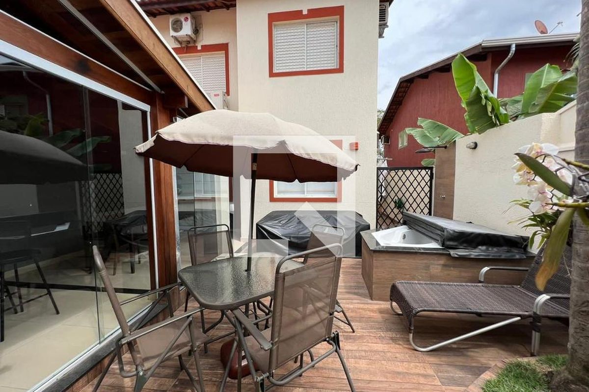 Casa à Venda - Fazenda Santa Cândida, 3 Quartos,  165 m2 em , Campinas - sp | SoloBR
