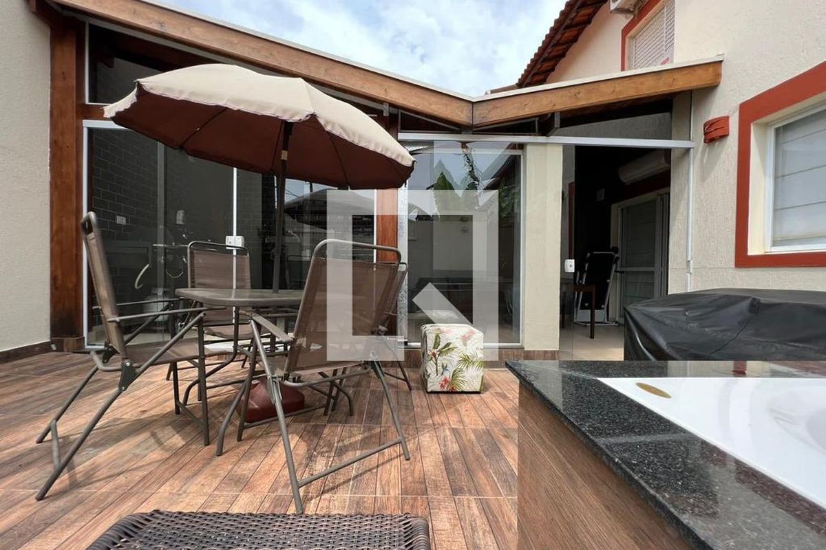 Casa à Venda - Fazenda Santa Cândida, 3 Quartos,  165 m2 em , Campinas - sp | SoloBR
