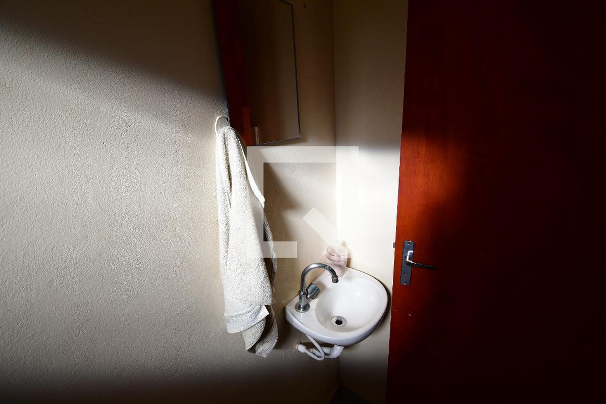 Casa, 2 quartos, 216 m² - Foto 7