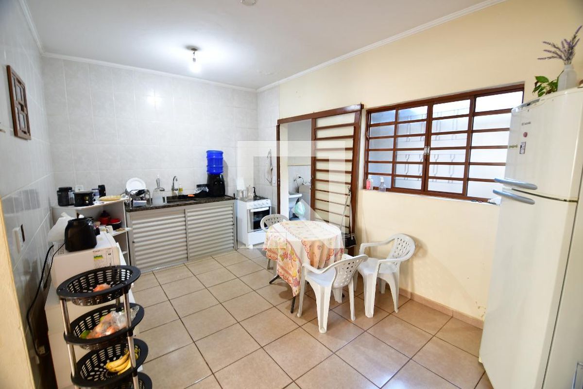 Casa, 2 quartos, 216 m² - Foto 23
