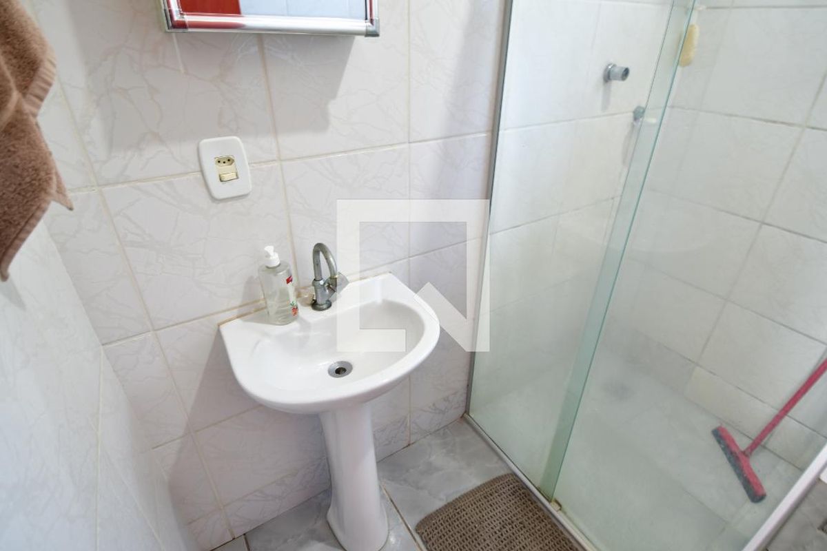 Casa, 2 quartos, 216 m² - Foto 21