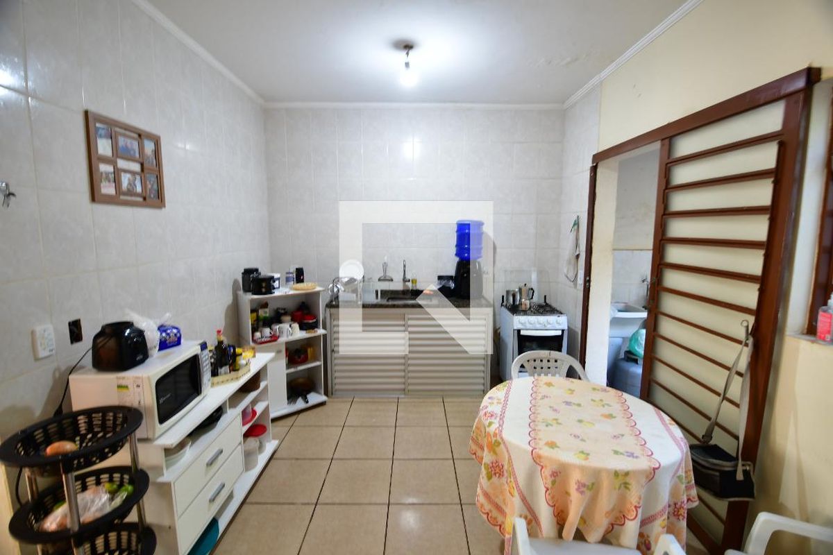 Casa, 2 quartos, 216 m² - Foto 24