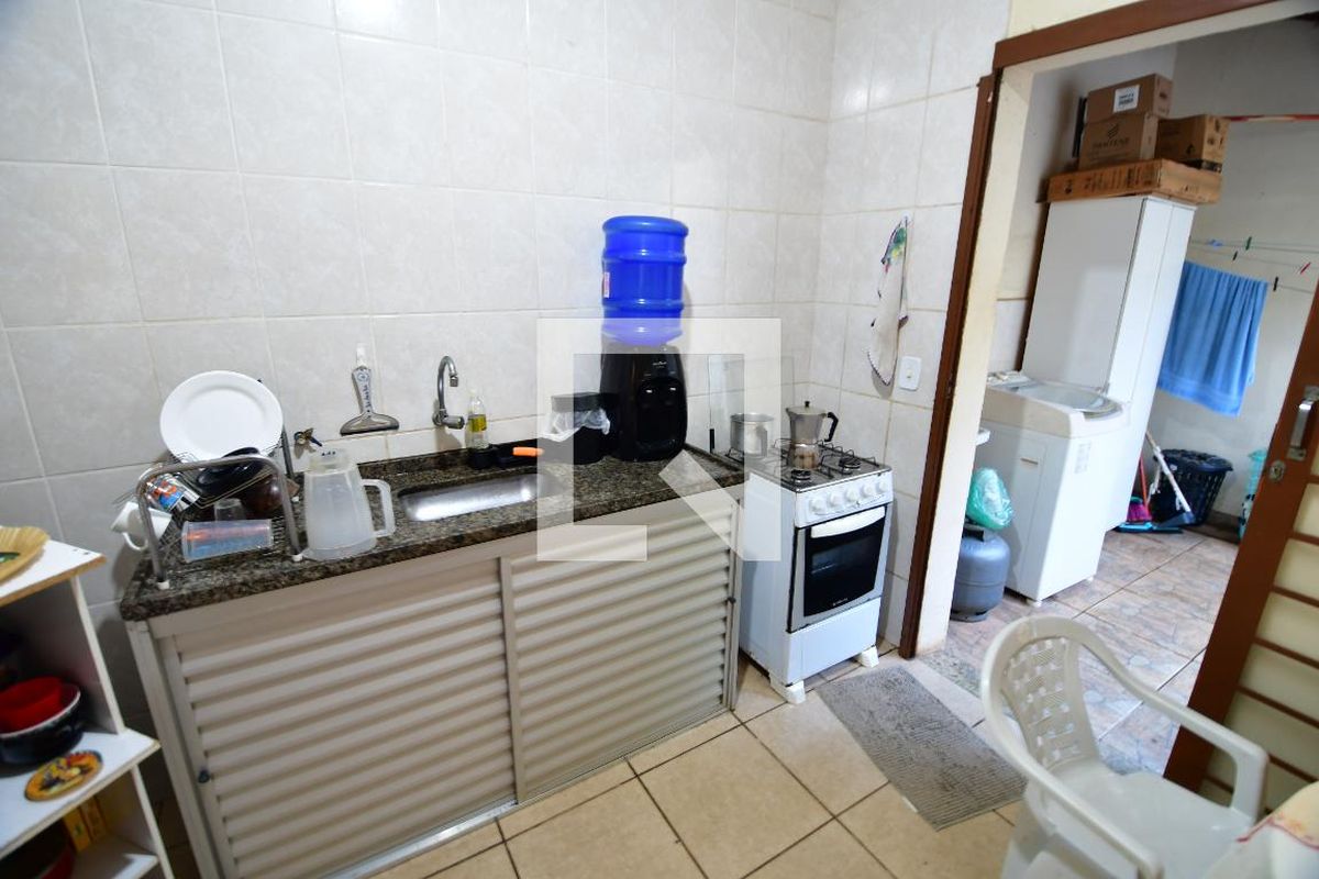 Casa, 2 quartos, 216 m² - Foto 25