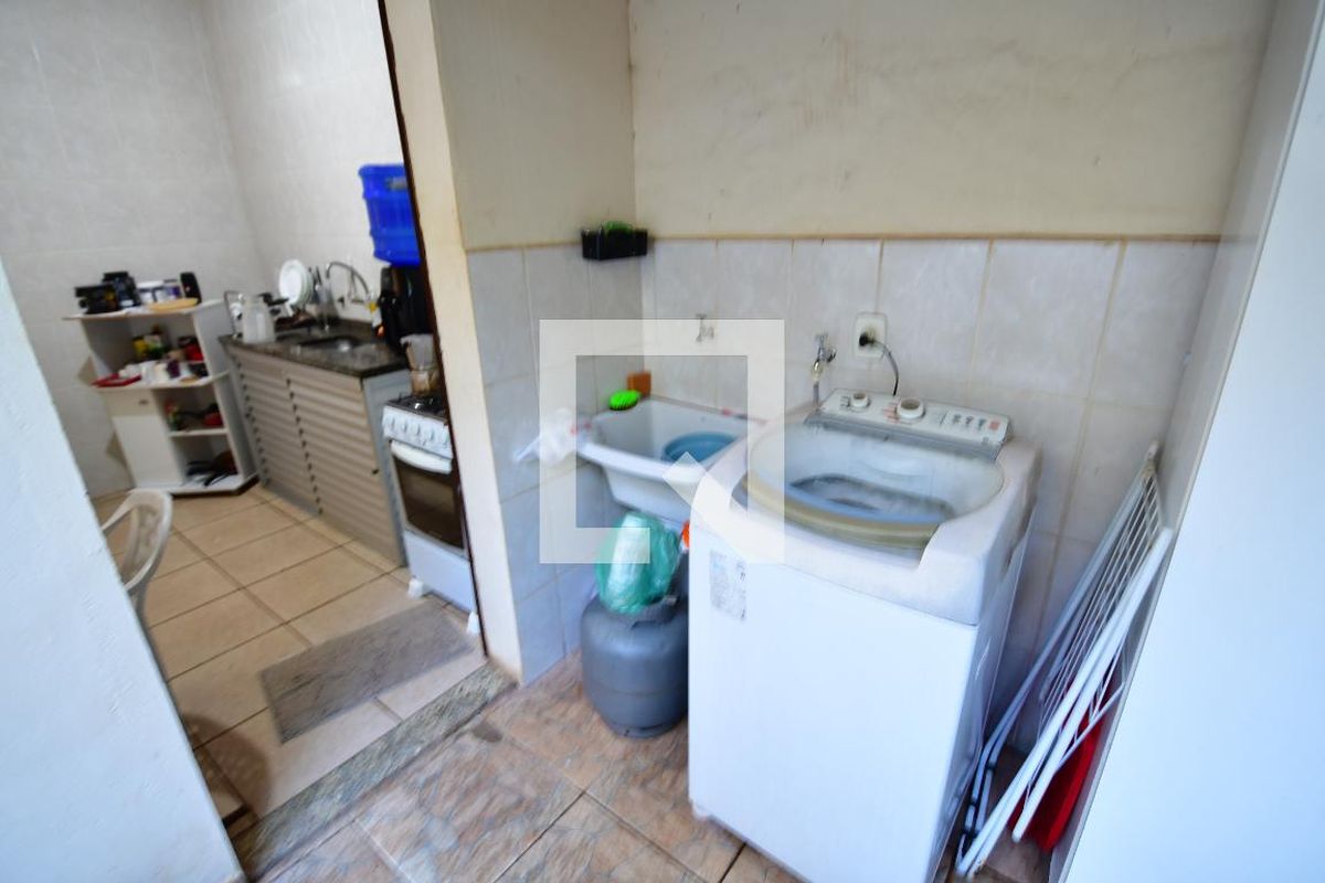 Casa, 2 quartos, 216 m² - Foto 28