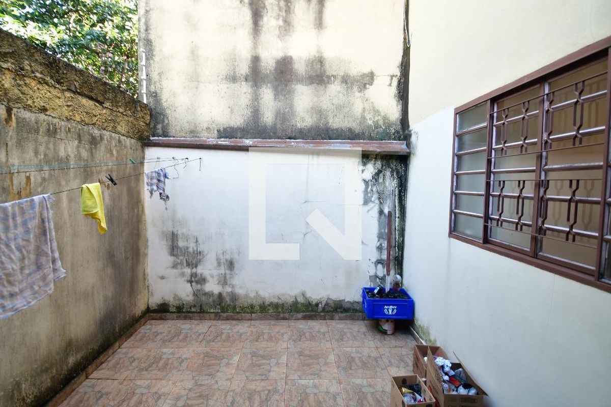 Casa, 2 quartos, 216 m² - Foto 29
