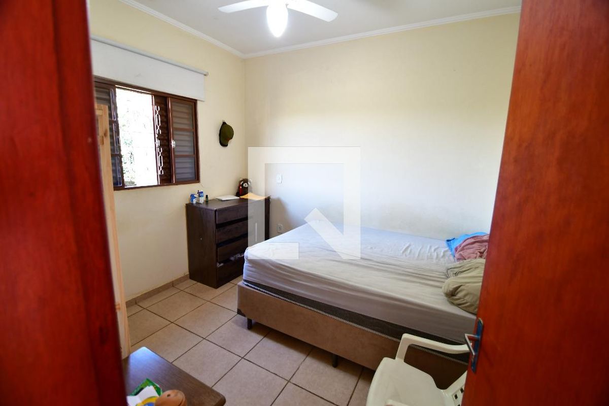 Casa, 2 quartos, 216 m² - Foto 14