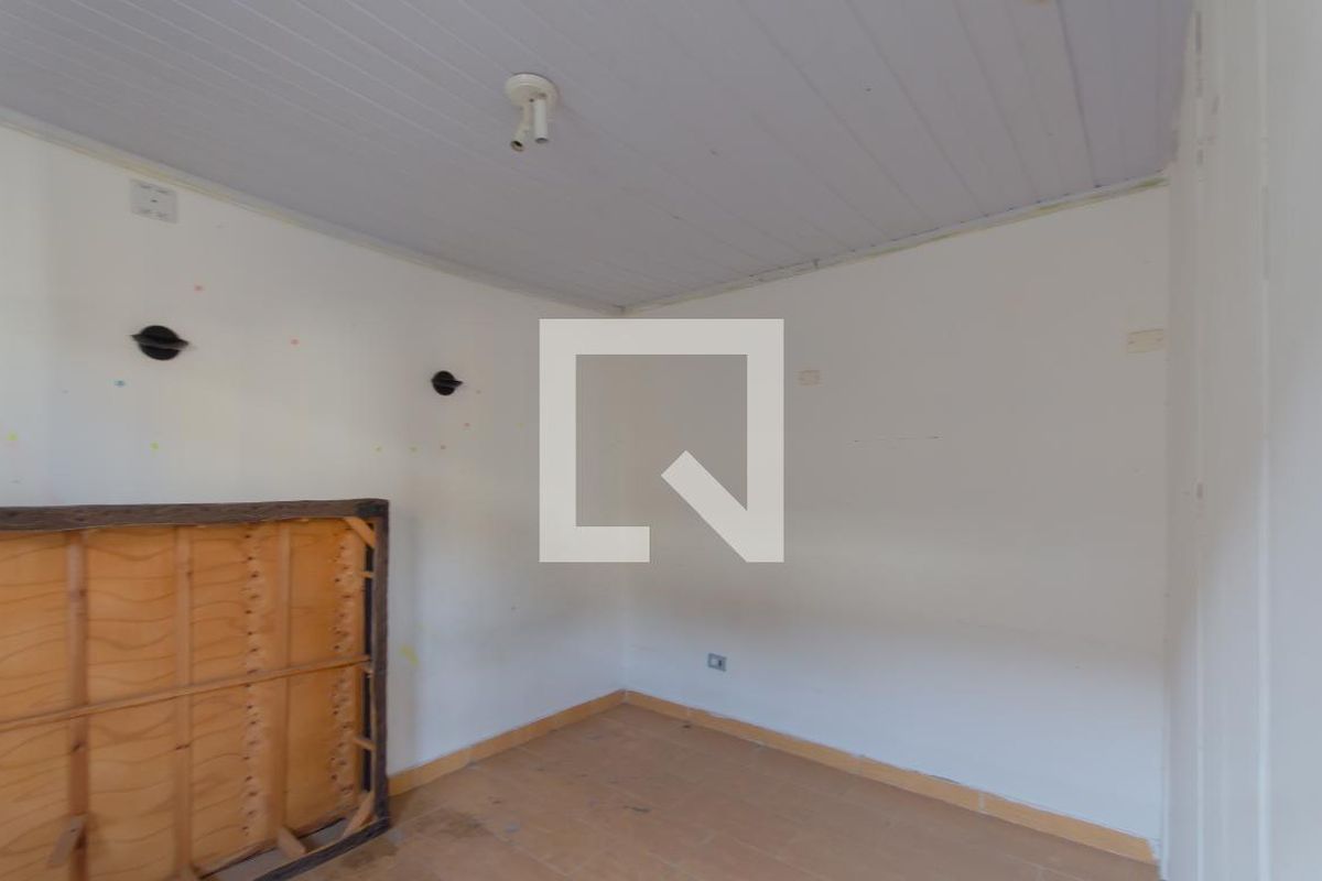 Casa, 2 quartos, 200 m² - Foto 9
