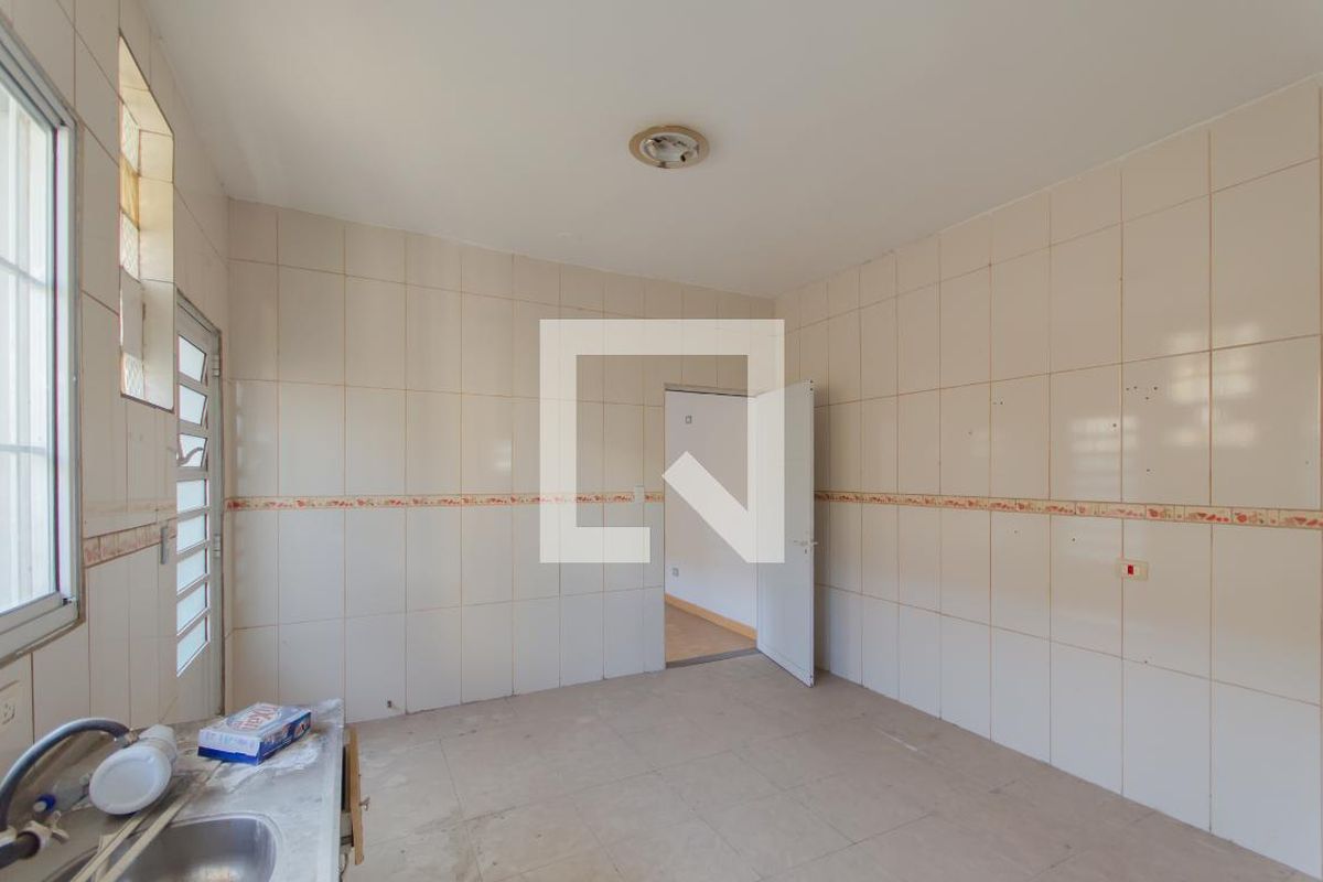 Casa, 2 quartos, 200 m² - Foto 7