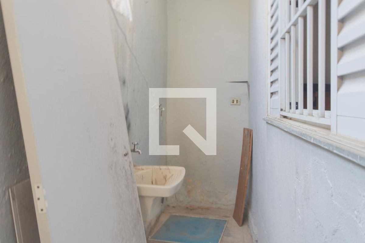 Casa, 2 quartos, 200 m² - Foto 18