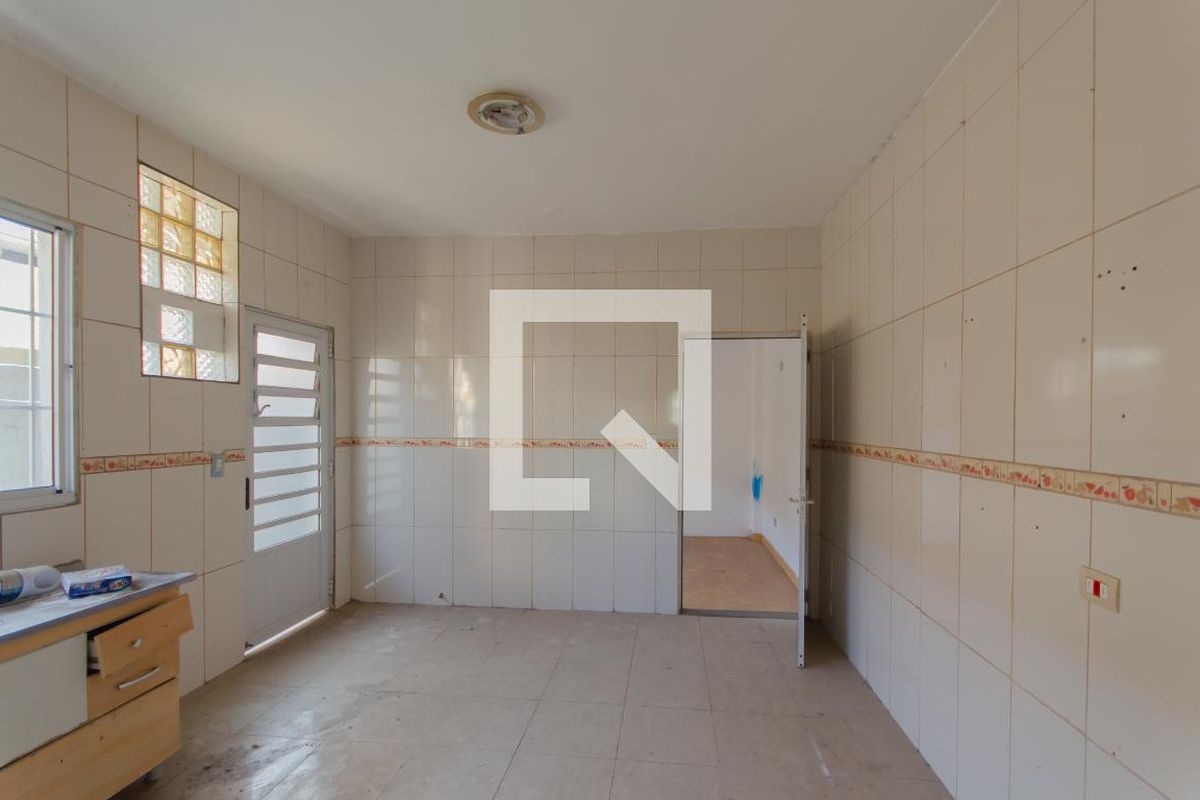 Casa, 2 quartos, 200 m² - Foto 8