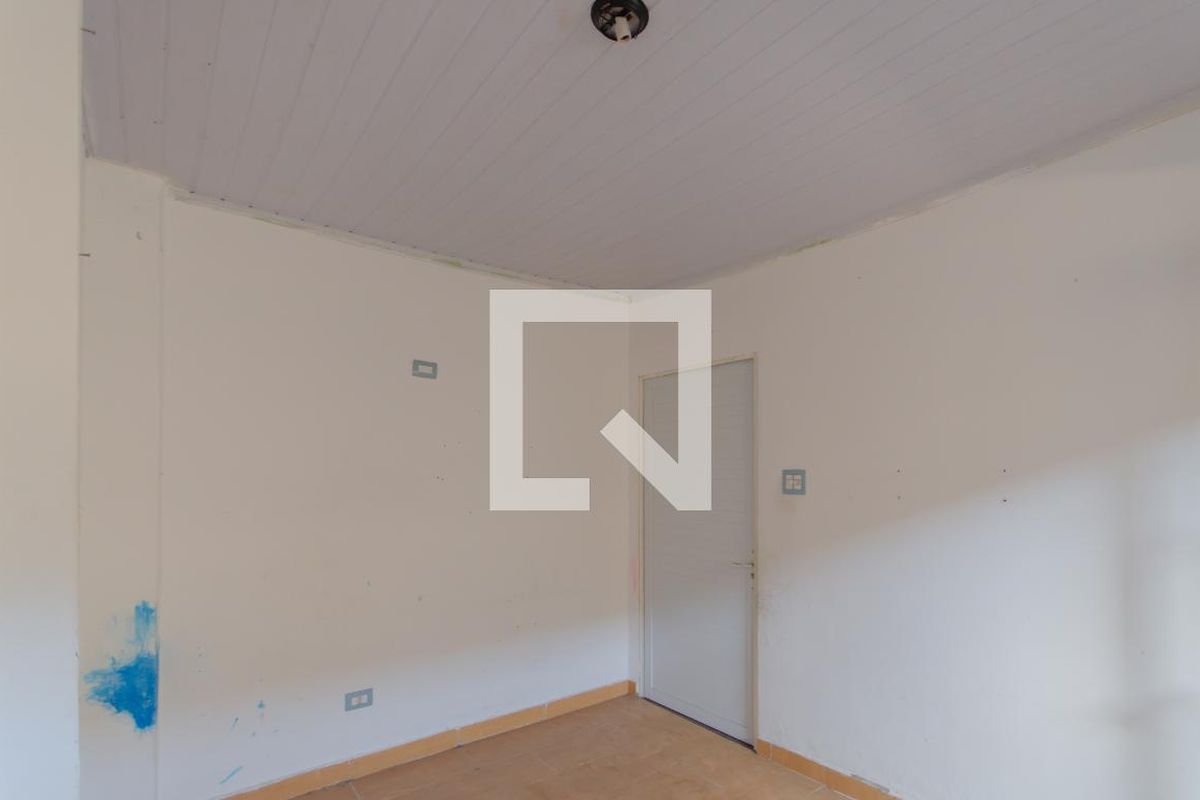 Casa, 2 quartos, 200 m² - Foto 2