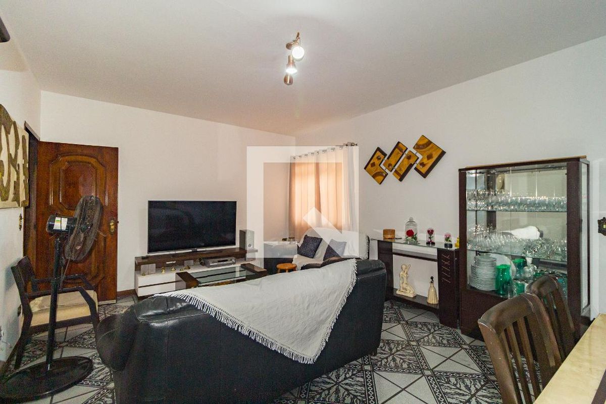 Casa, 4 quartos, 360 m² - Foto 1