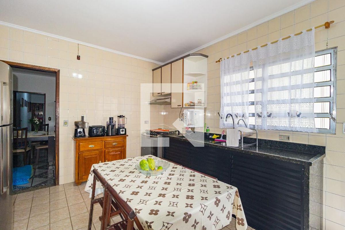 Casa, 4 quartos, 360 m² - Foto 31