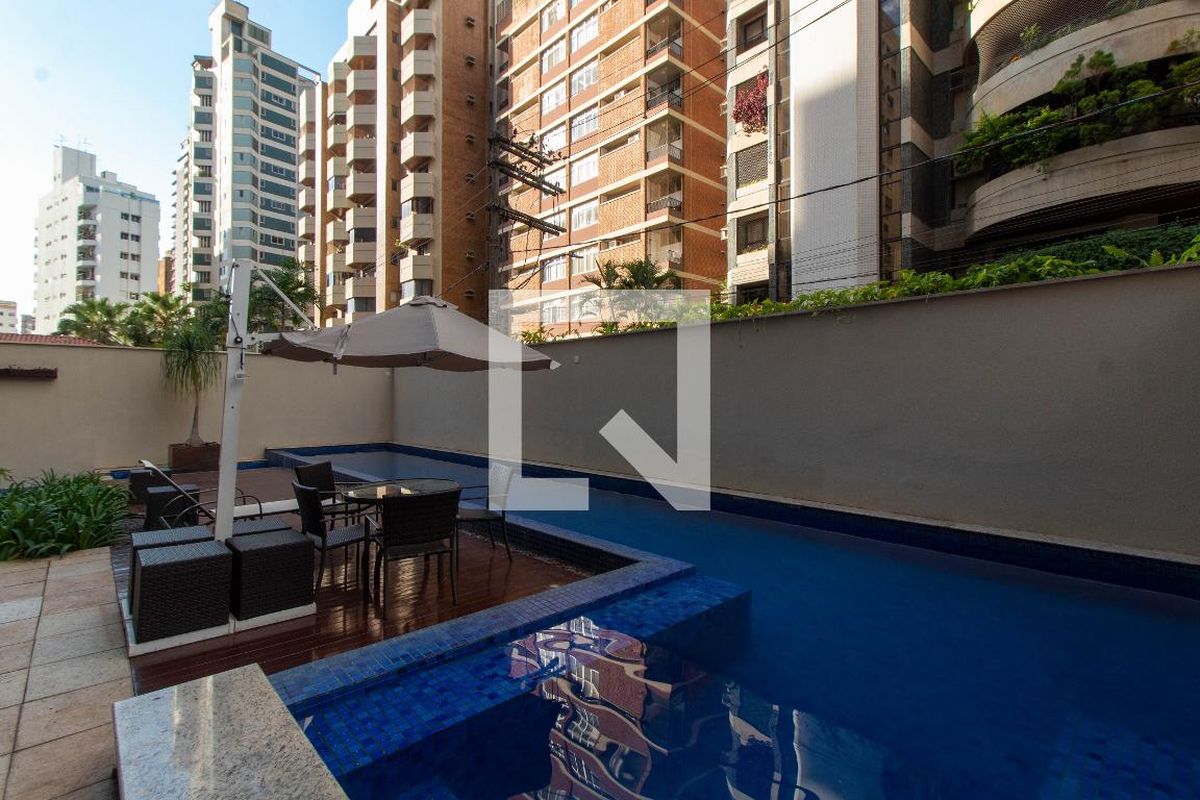 Apartamento à Venda - Cambuí, 1 Quarto,  40 m2 em , Campinas - sp | SoloBR