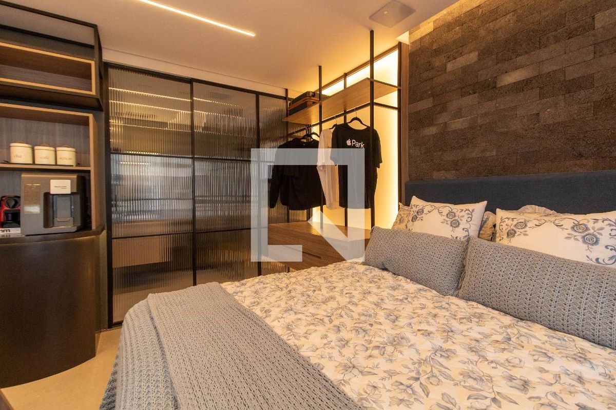 Apartamento à Venda - Cambuí, 1 Quarto,  40 m2 em , Campinas - sp | SoloBR