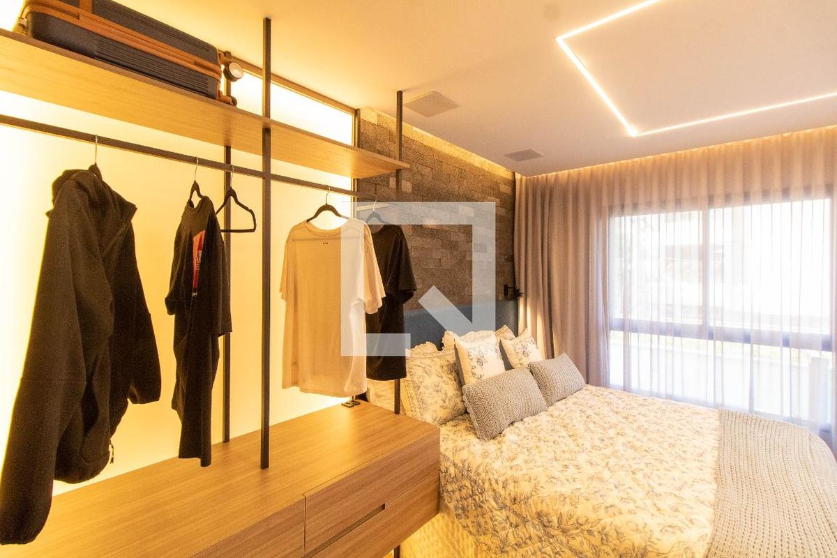 Apartamento à Venda - Cambuí, 1 Quarto,  40 m2 em , Campinas - sp | SoloBR