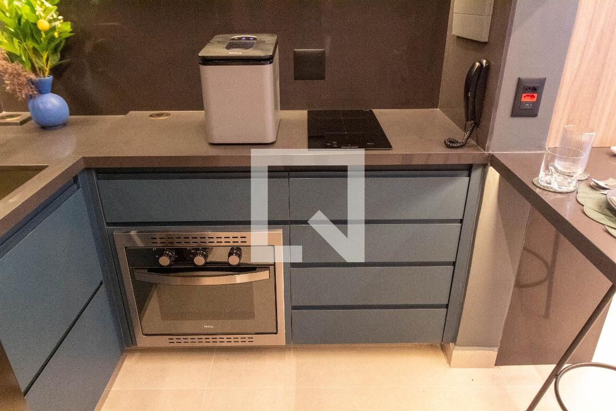 Apartamento à Venda - Cambuí, 1 Quarto,  40 m2 em , Campinas - sp | SoloBR