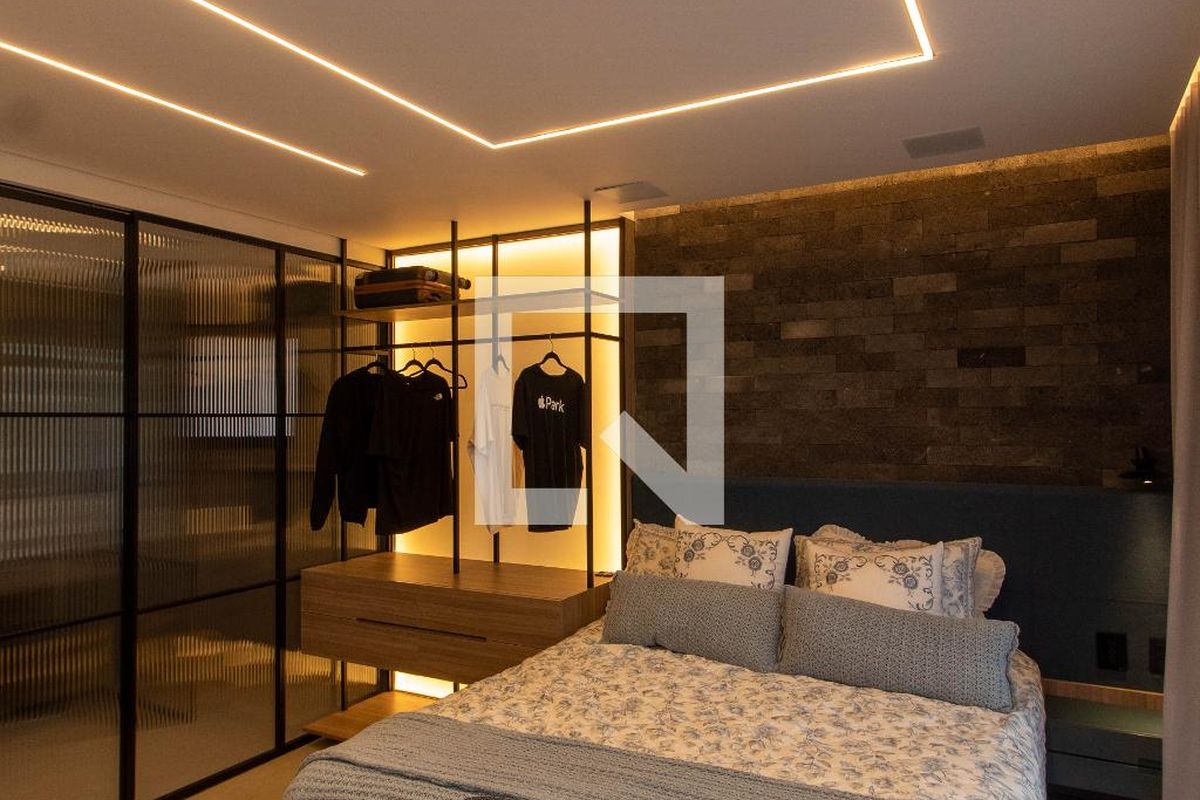 Apartamento à Venda - Cambuí, 1 Quarto,  40 m2 em , Campinas - sp | SoloBR