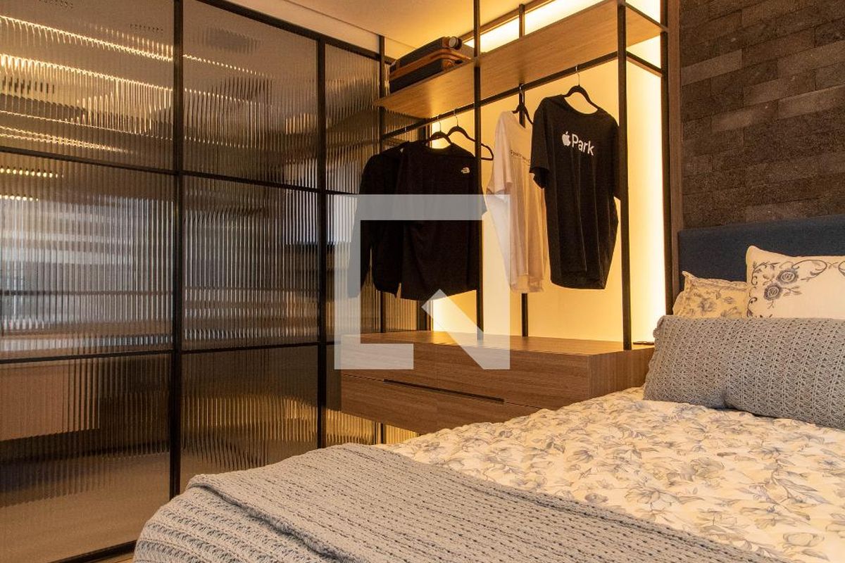 Apartamento à Venda - Cambuí, 1 Quarto,  40 m2 em , Campinas - sp | SoloBR