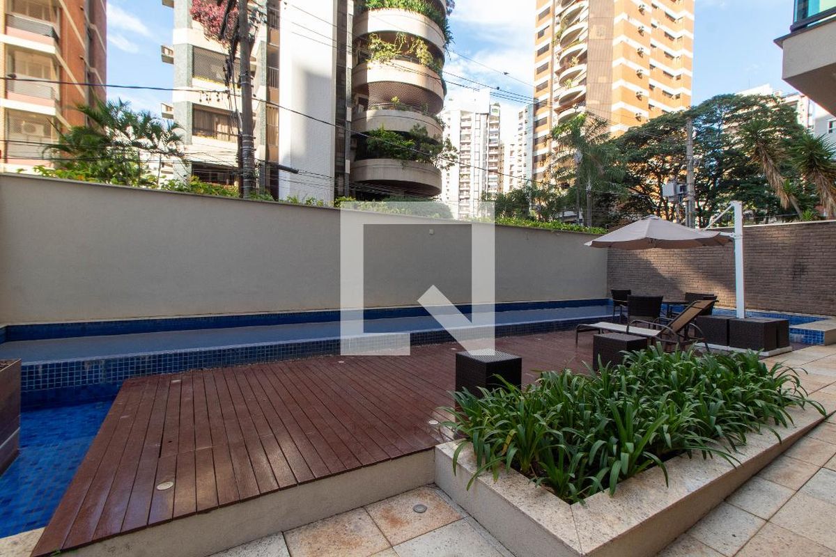 Apartamento à Venda - Cambuí, 1 Quarto,  40 m2 em , Campinas - sp | SoloBR