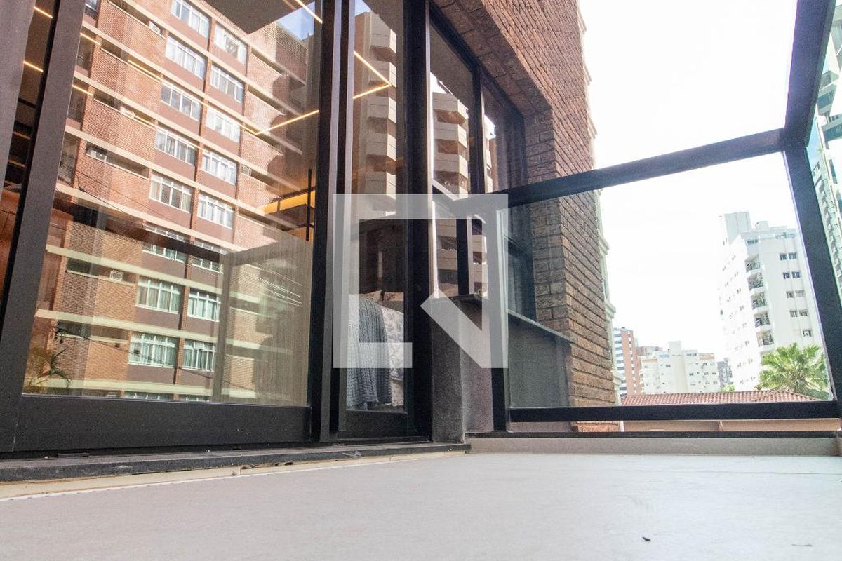 Apartamento à Venda - Cambuí, 1 Quarto,  40 m2 em , Campinas - sp | SoloBR
