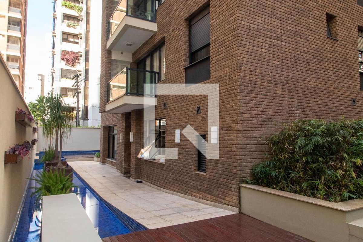 Apartamento à Venda - Cambuí, 1 Quarto,  40 m2 em , Campinas - sp | SoloBR
