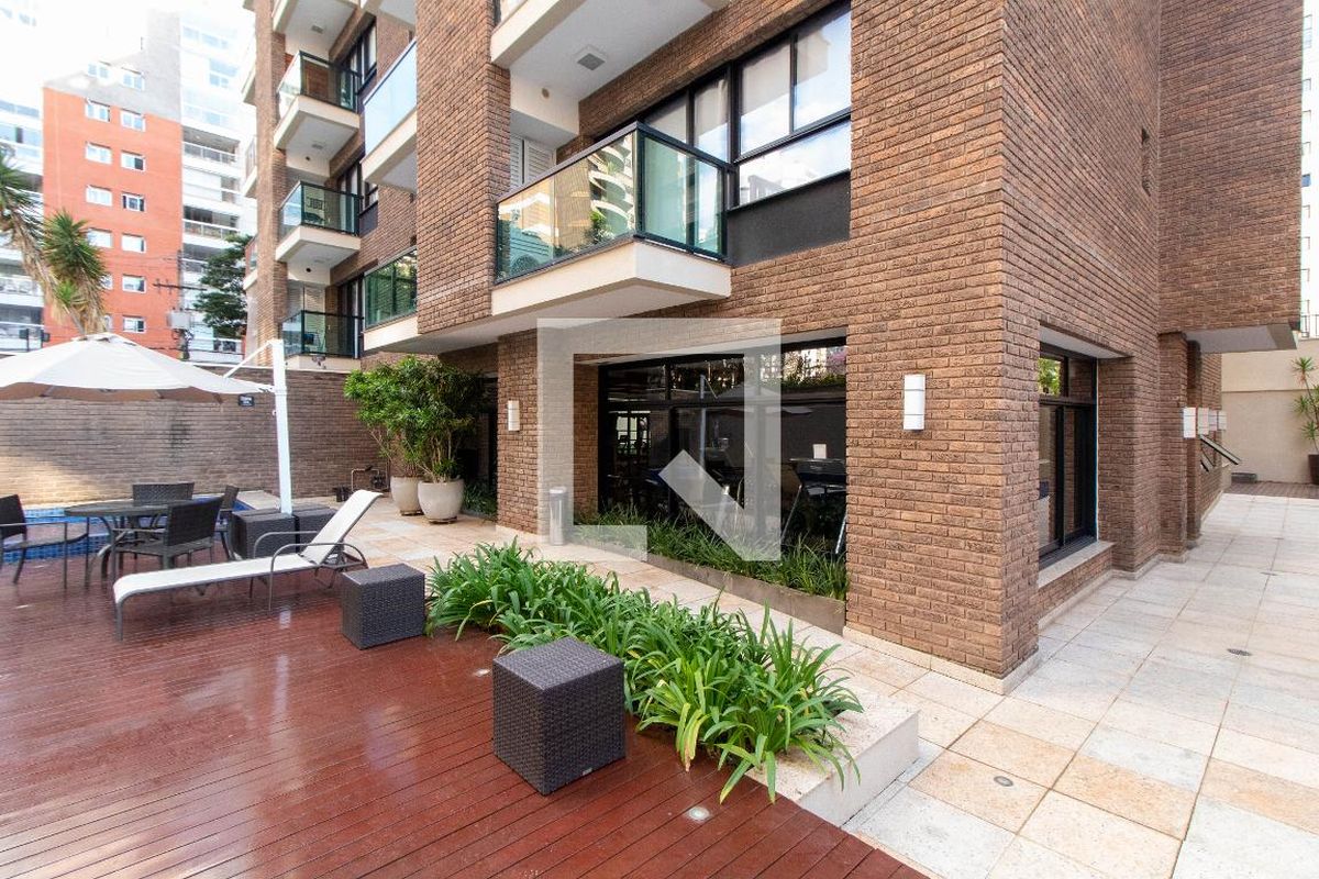 Apartamento à Venda - Cambuí, 1 Quarto,  40 m2 em , Campinas - sp | SoloBR