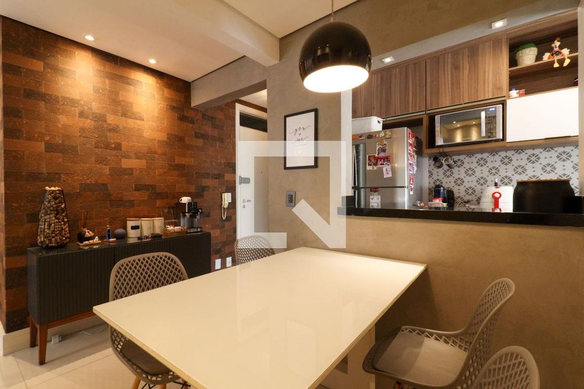 Apartamento à Venda - Cambuí, 2 Quartos,  73 m2 em , Campinas - sp | SoloBR