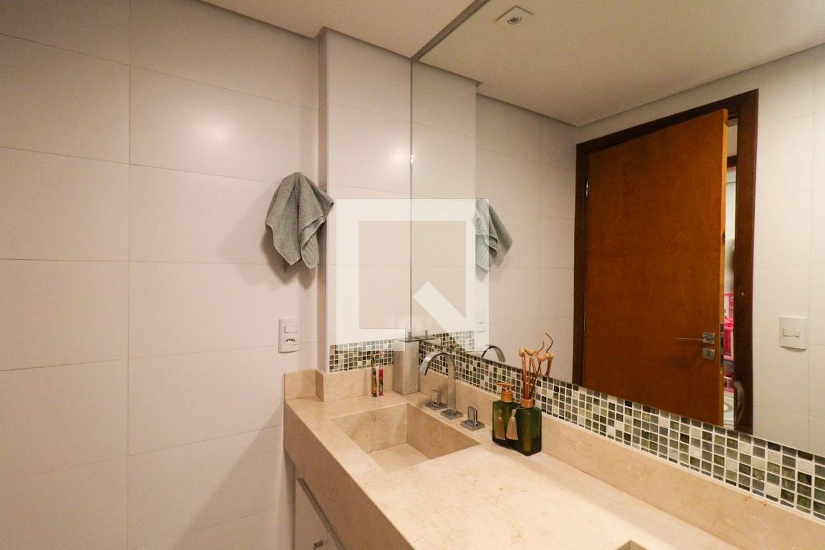 Apartamento à Venda - Cambuí, 2 Quartos,  73 m2 em , Campinas - sp | SoloBR