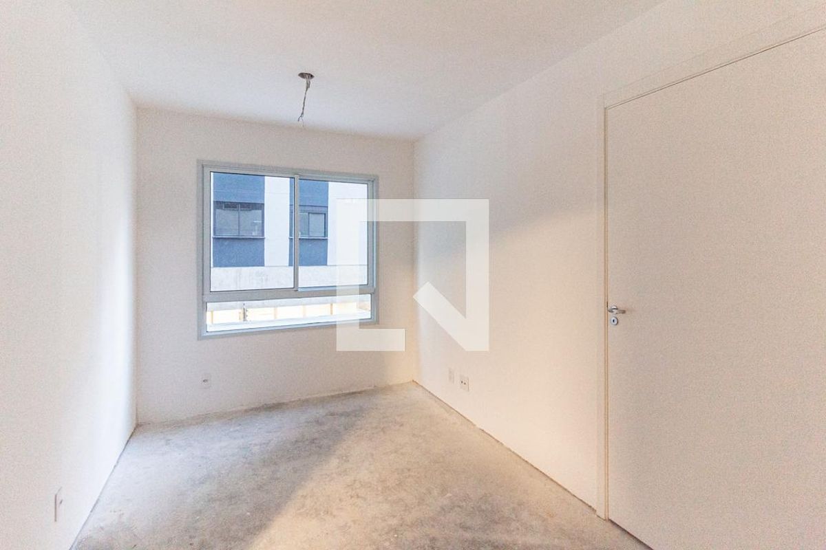Apartamento, 1 quarto, 32 m² - Foto 2