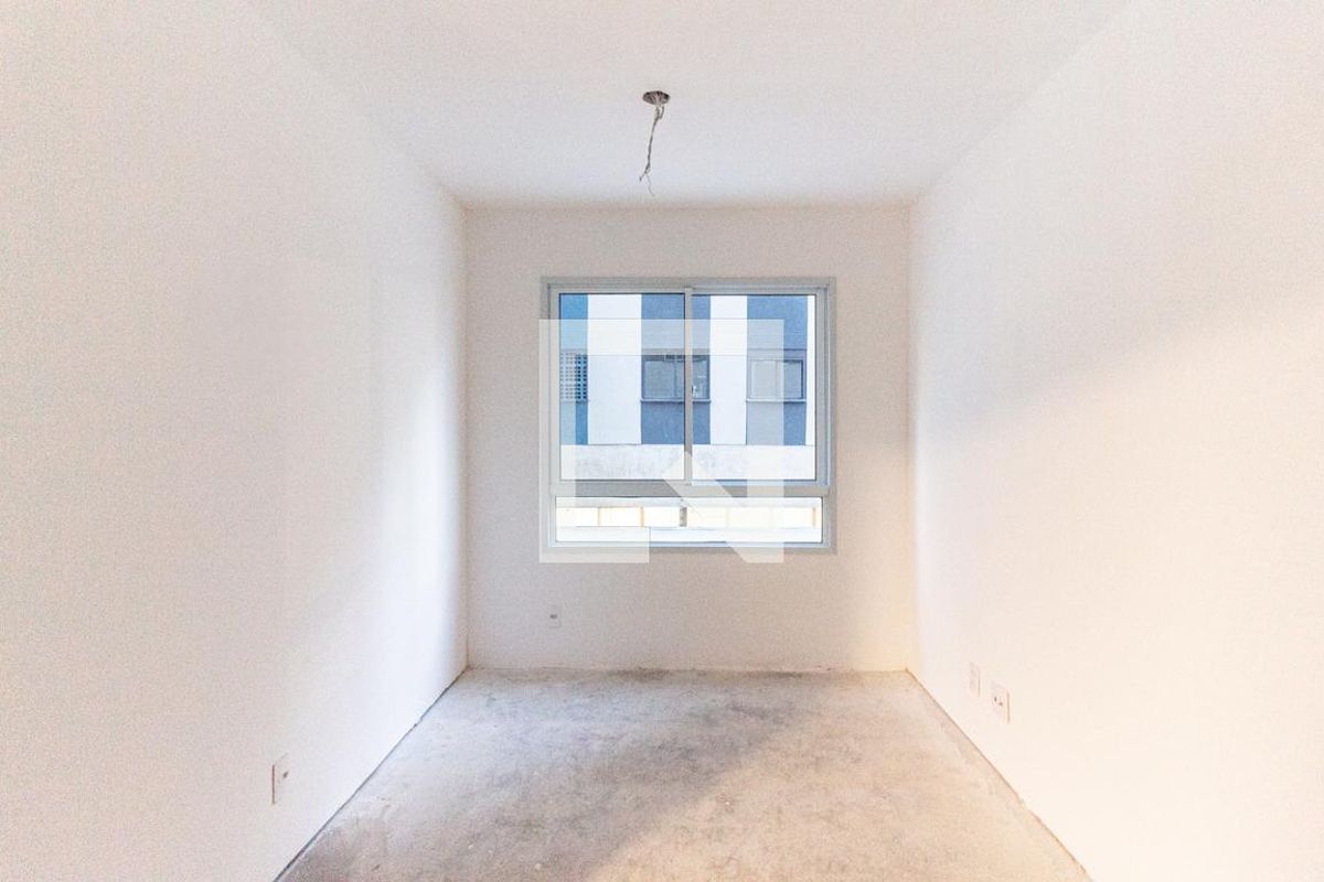 Apartamento, 1 quarto, 32 m² - Foto 3