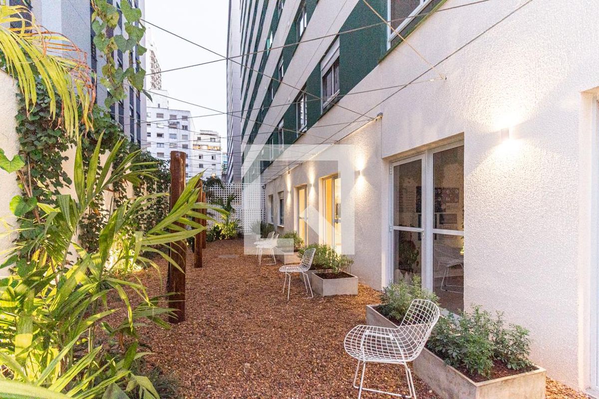 Apartamento, 1 quarto, 32 m² - Foto 21