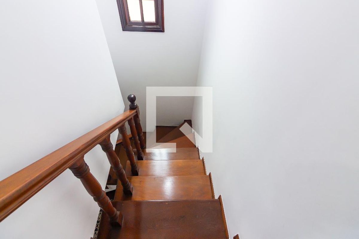Casa, 3 quartos, 215 m² - Foto 30