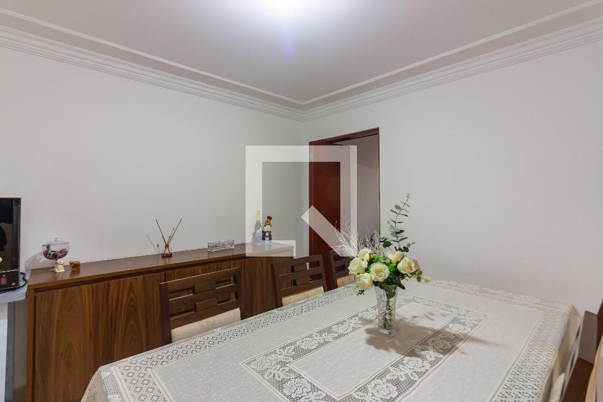 Casa, 3 quartos, 215 m² - Foto 34