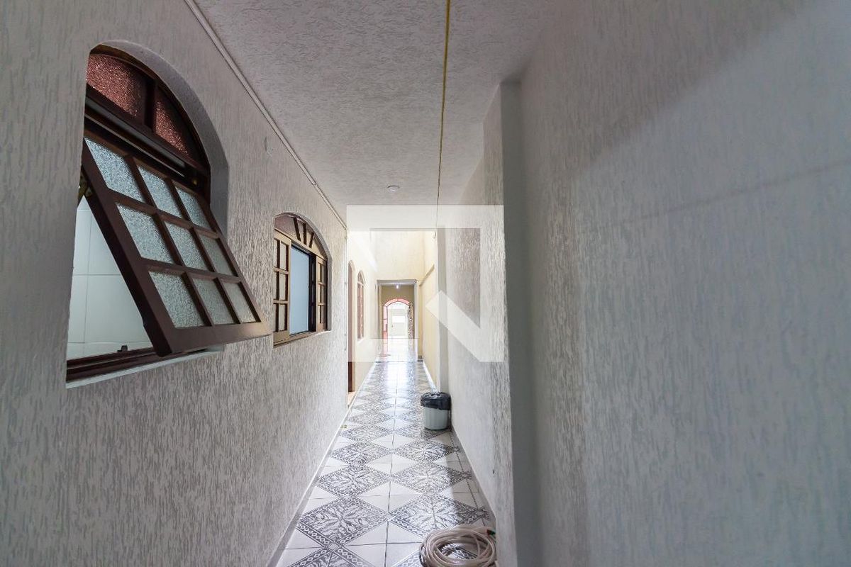 Casa, 3 quartos, 215 m² - Foto 44