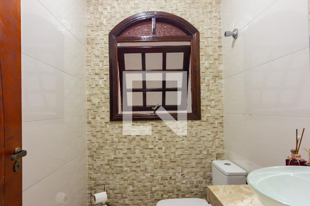Casa, 3 quartos, 215 m² - Foto 40